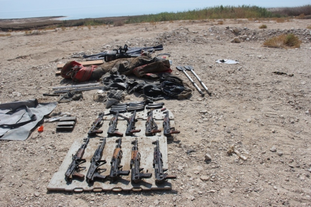 Palestinian boat with weaponry found in the Dead Sea by IDF, Police